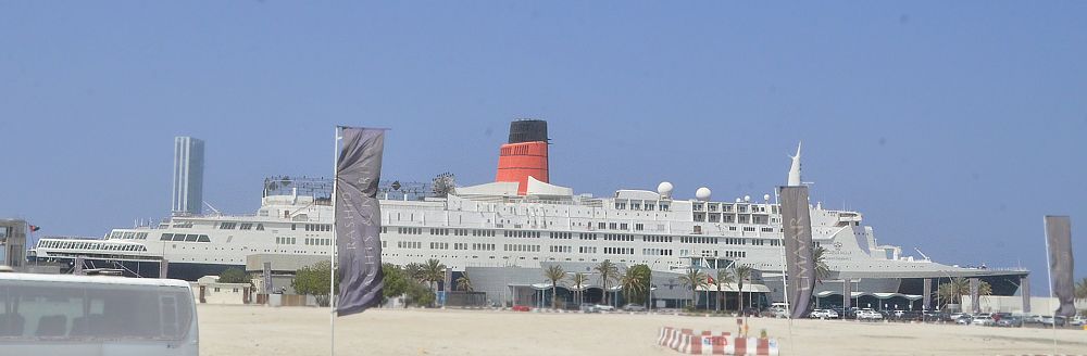 Queen Elizabeth II in Dubai