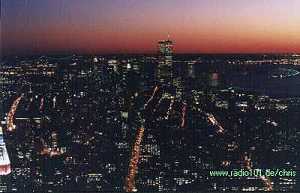 Blick vom Empire State Building zum World Trade Center, WTC (click here, 27k)