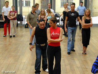 Salsa-Kongress 2006 in Innsbruck: Workshop mit Jazzy + Anita (anklicken zum Vergrssern - click to enlarge)