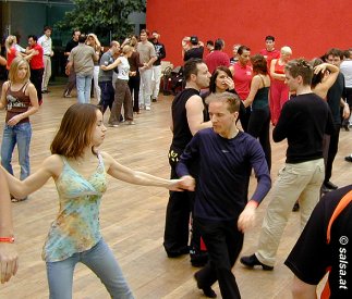 Salsa-Kongress 2006 in Innsbruck: Workshop mit Jazzy + Anita (anklicken zum Vergrssern - click to enlarge)