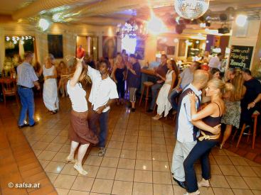 Salsa in Mnchengladbach (anklicken zum Vergrssern - click to enlarge)