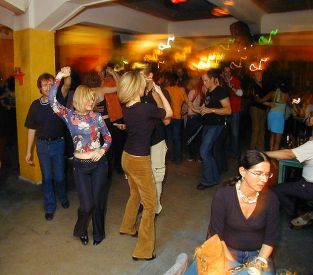 Salsa in Stuttgart: El Pasito