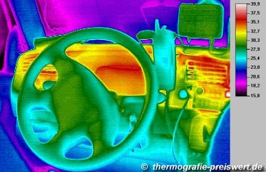 thermal image of a VW Golf III cockpit