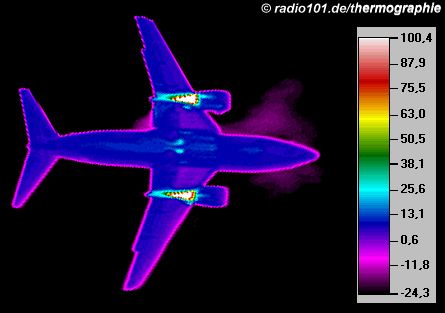 Thermal image of a landing airplane at Frankfurt Airport