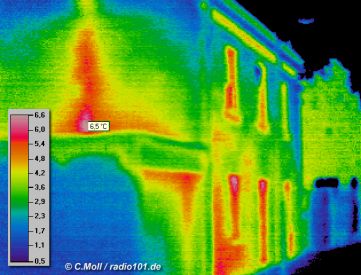 Thermogramm / Wärmebild Haus - Gebäudethermographie, Beispiel (click to enlarge) - Wärmebildkamera: Impac IVN 770P
