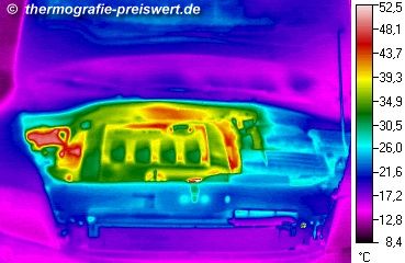 Motor eines Skoda Octavia (Infrarotbild / thermografische Aufnahme)